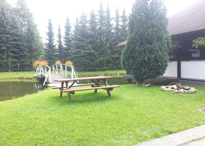 Uroczysko Bed & Breakfast 3*